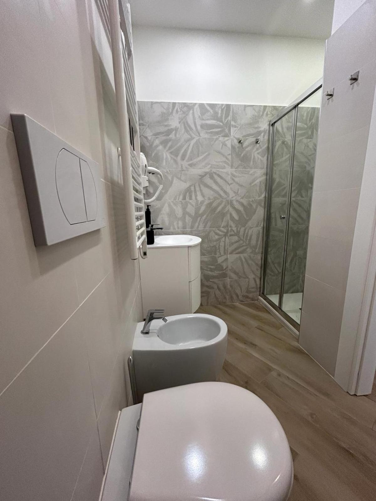 Modern Apartments Mm3 Afforifn Only 15 Min From Duomo Milano Eksteriør billede