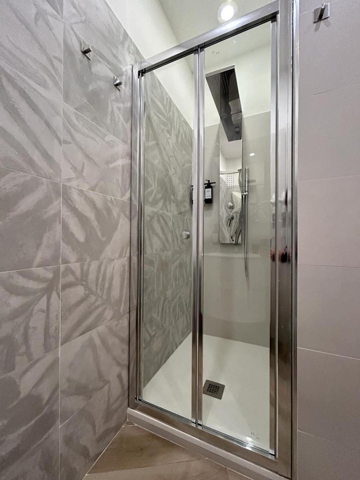 Modern Apartments Mm3 Afforifn Only 15 Min From Duomo Milano Eksteriør billede